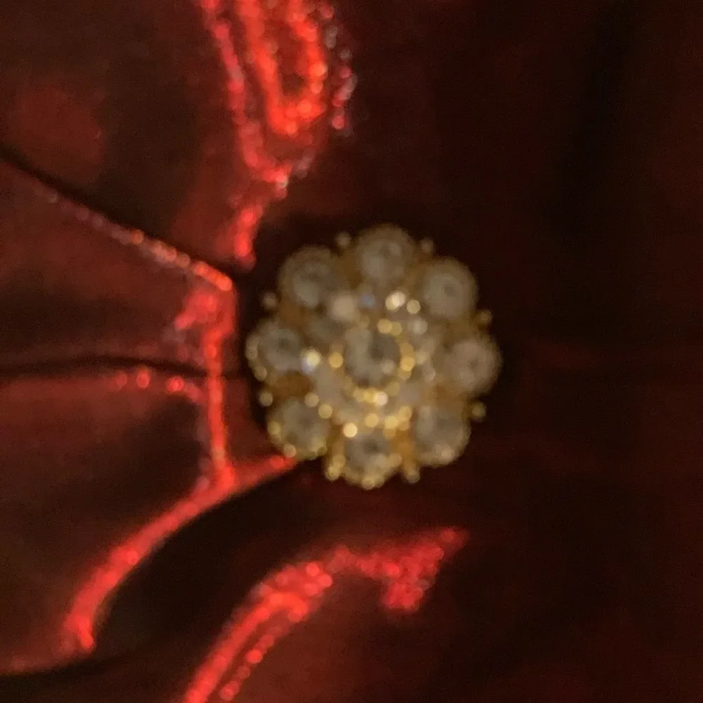 Reckon Flair Small makeup evening bag maroon gold chain zippered compartment New